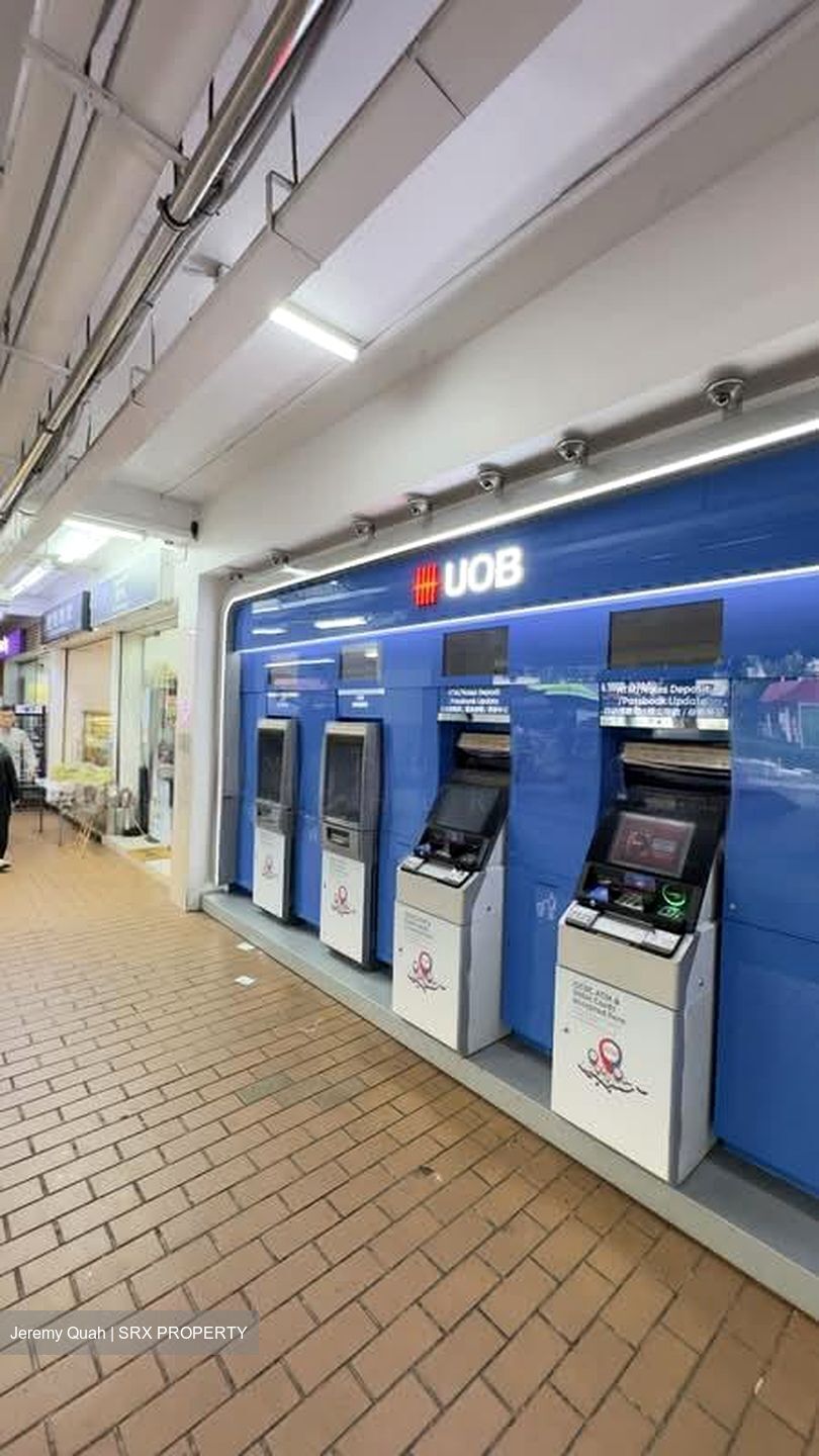 Yishun Street 22 (D27), Shop House #592841171